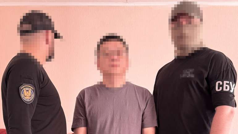 СБУ затримала китайських шпигунів, які збирали секретні технології виробництва ракет «Нептун»