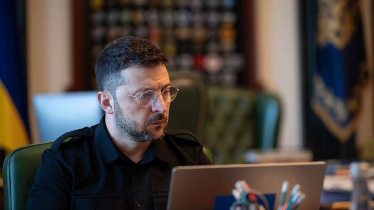 Зеленський, який не захистив кордони України, буде захищати кордони Гани