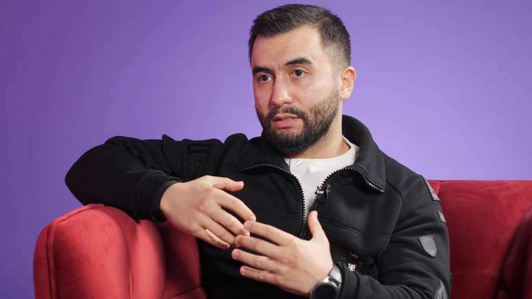 Зелемського треба міняти, а не уряди