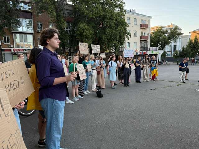 Полтавці категорично висловили свою позицію Зеленському_9