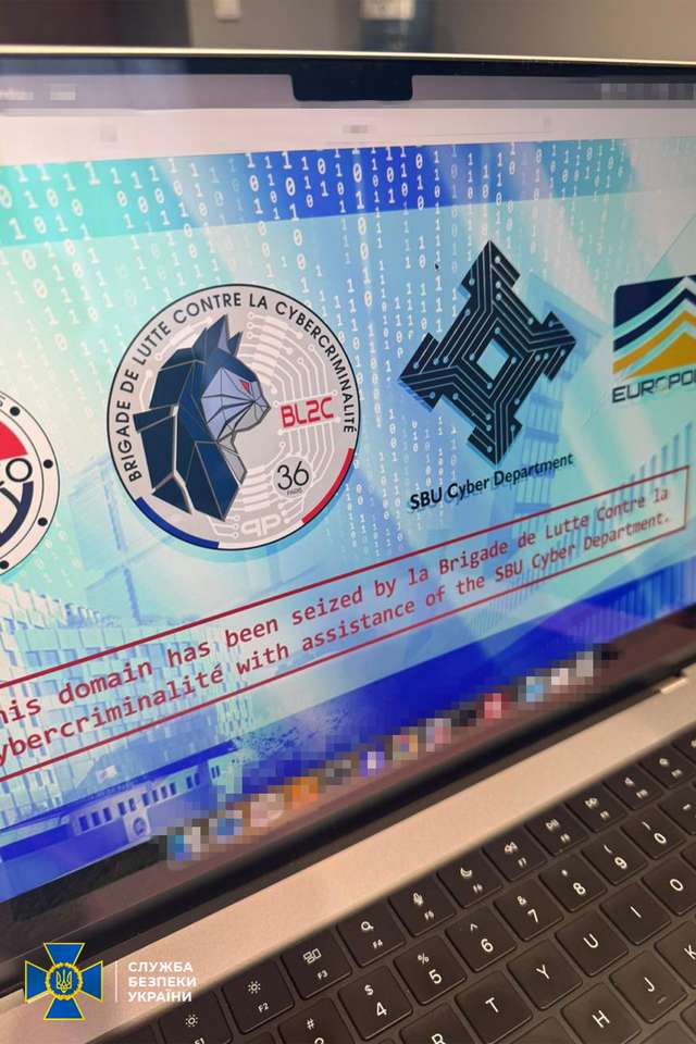 Українець виявився адміністратором однієї з найвідоміших у світі хакерських платформ_1