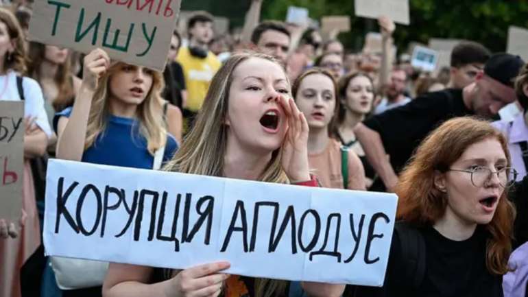 Парламентський турборежим: шлях до диктатури
