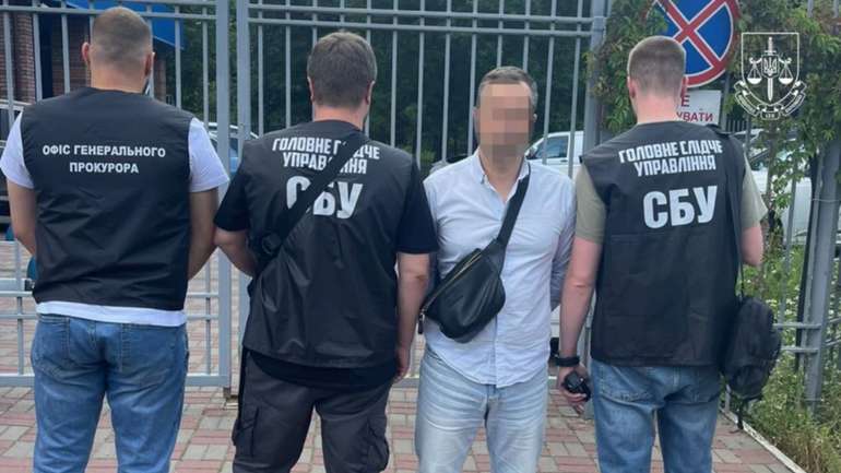 Начальник збірного пункту Київського міського ТЦК попався на хабарі у $3500