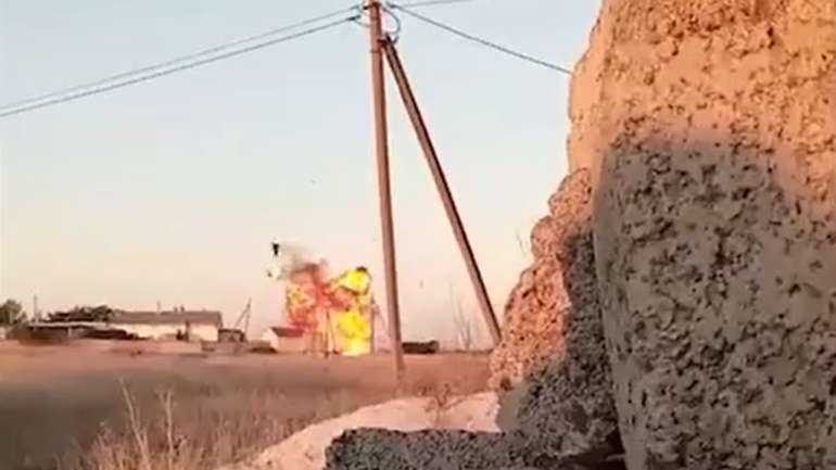 У Мелітополі підірвали мікроавтобус з «кадирівцями» — ГУР
