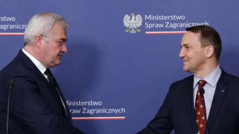 Зелемський доцарювався. Україна ходить по світу з протягнутою рукою
