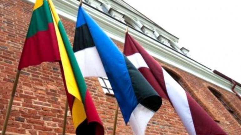 Лідери країн Балтії застерігають: поступки Україні не зупинять агресію росії — FT