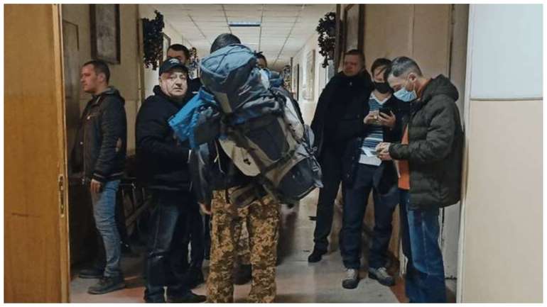 Адвокат: ніхто не зобов’язаний самостійно проходити ВЛК, а штрафи за це — некоректні