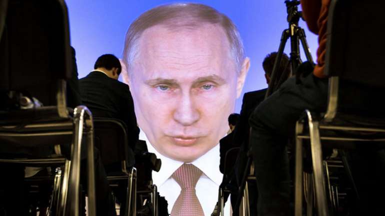Туск проти переговорів Зеленського та путіна у Будапешті