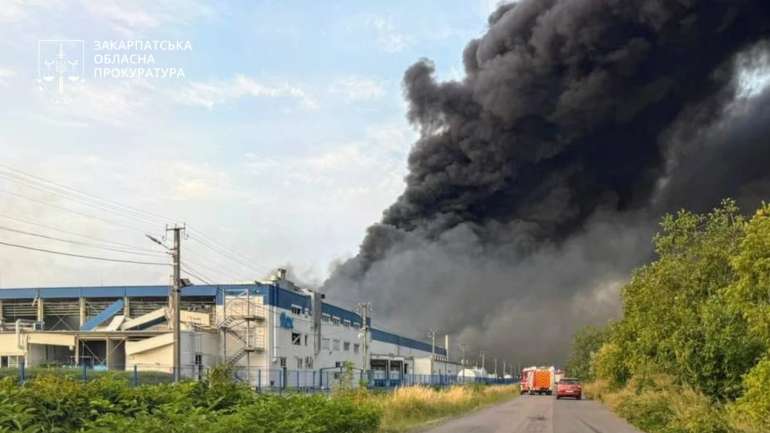 На Закарпатті окупанти вдарили по американському виробнику електроніки