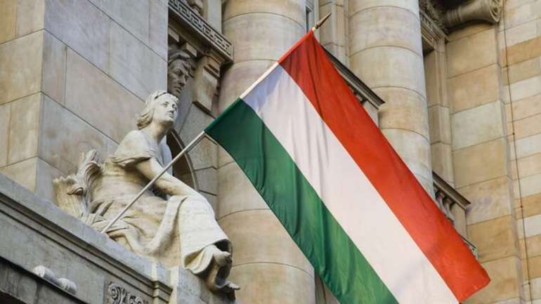 Угорський політик вимагає зняти питання вступу України до ЄС після атаки на нафтопровід
