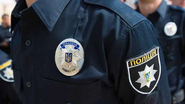 «Реформа поліції»: як молодих і красивих перетворили на мусорів у новій формі