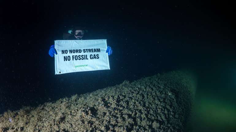 Активісти Greenpeace занурилися до газопроводу «Північний потік»