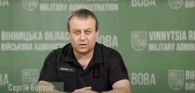 Ексголова Вінницької ОВА побив батька на очах у сина_1