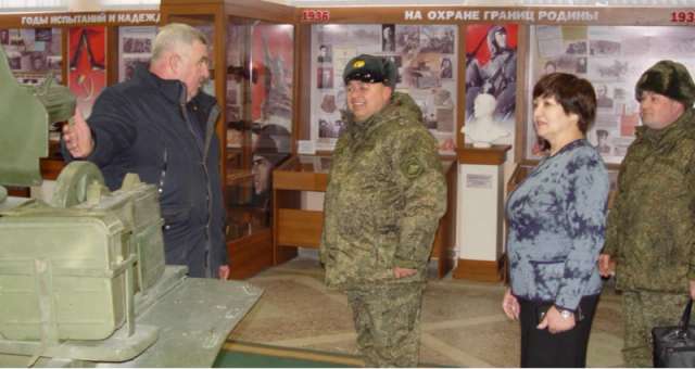 Сергій Стороженко (в центрі) — вже після переходу до російської армії