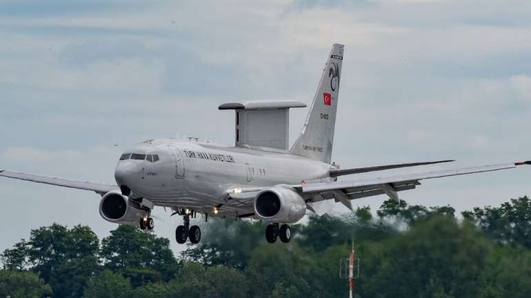 Туреччина відправила до Литви літак радіолокаційного спостереження AWACS