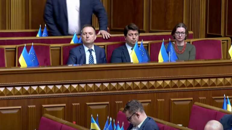 Рада провалила голосування за призначення чотирьох суддів Конституційного суду