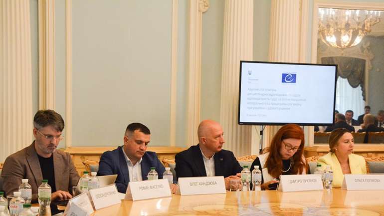 ВРП просить додаткові 64 мільйони на зарплати
