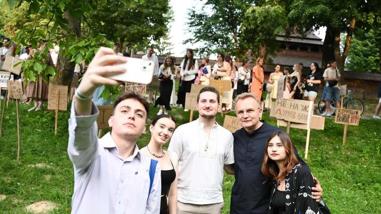 Садовий і його «стратегія» — мистецтво брехні чи політичний самогубець?