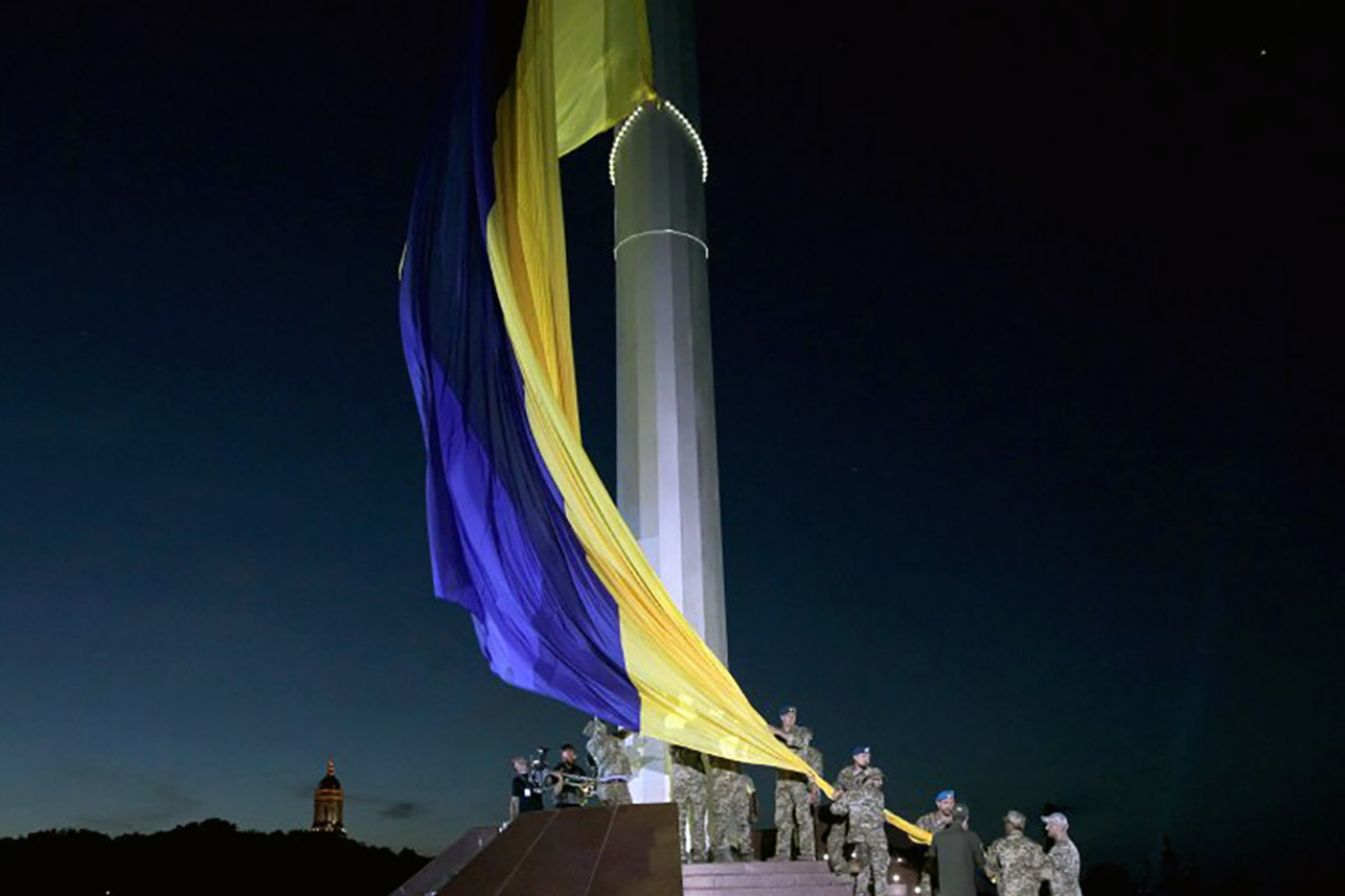 Аналіз зовнішньої політики України: проблеми та слабкі місця