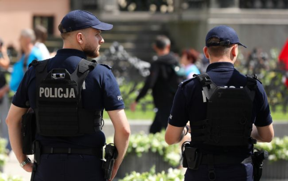 У Польщі двох росіян судитимуть за шпигунство та відправлення «смертоносної посилки»