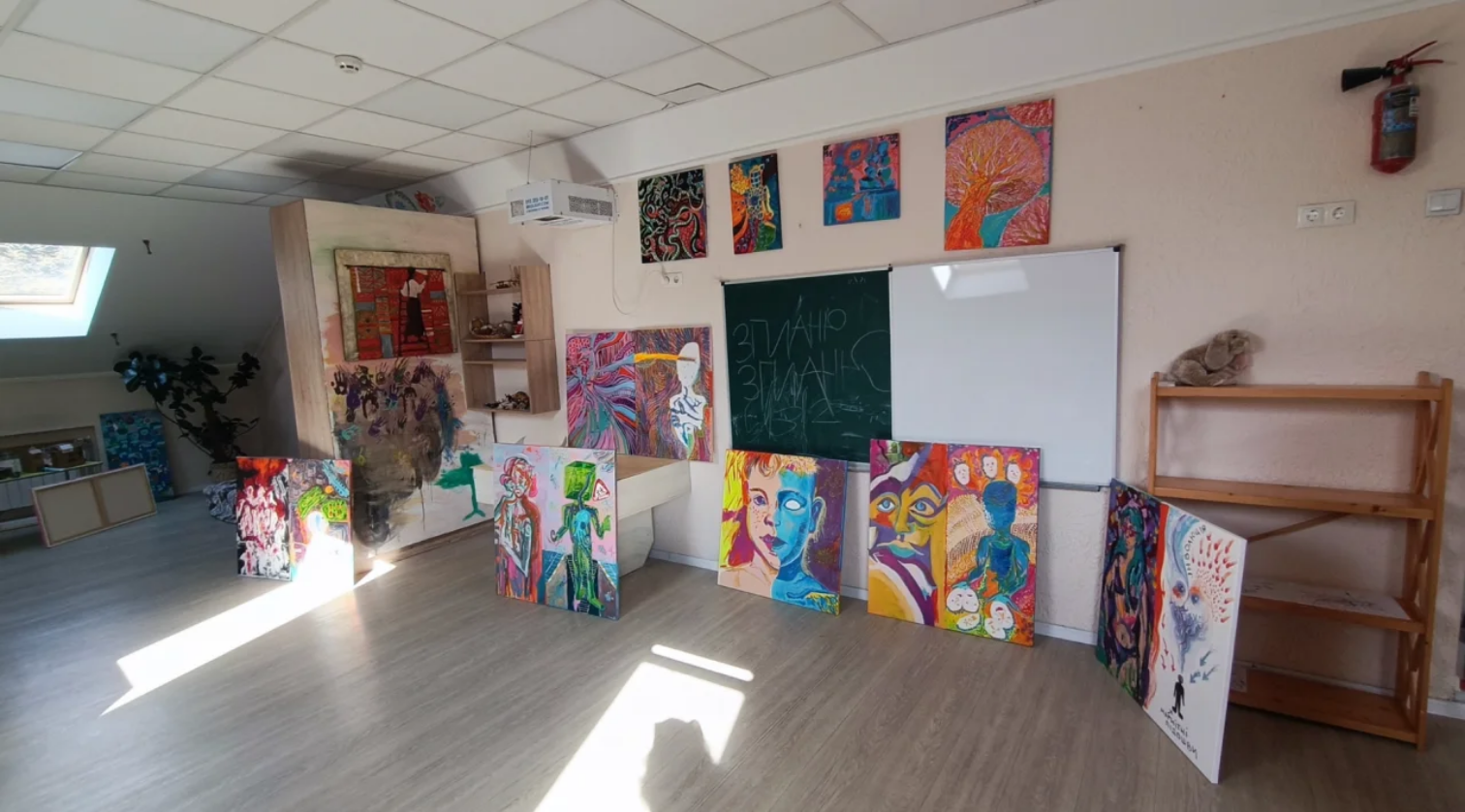 У Києві проходить виставка Аутизм — два світи