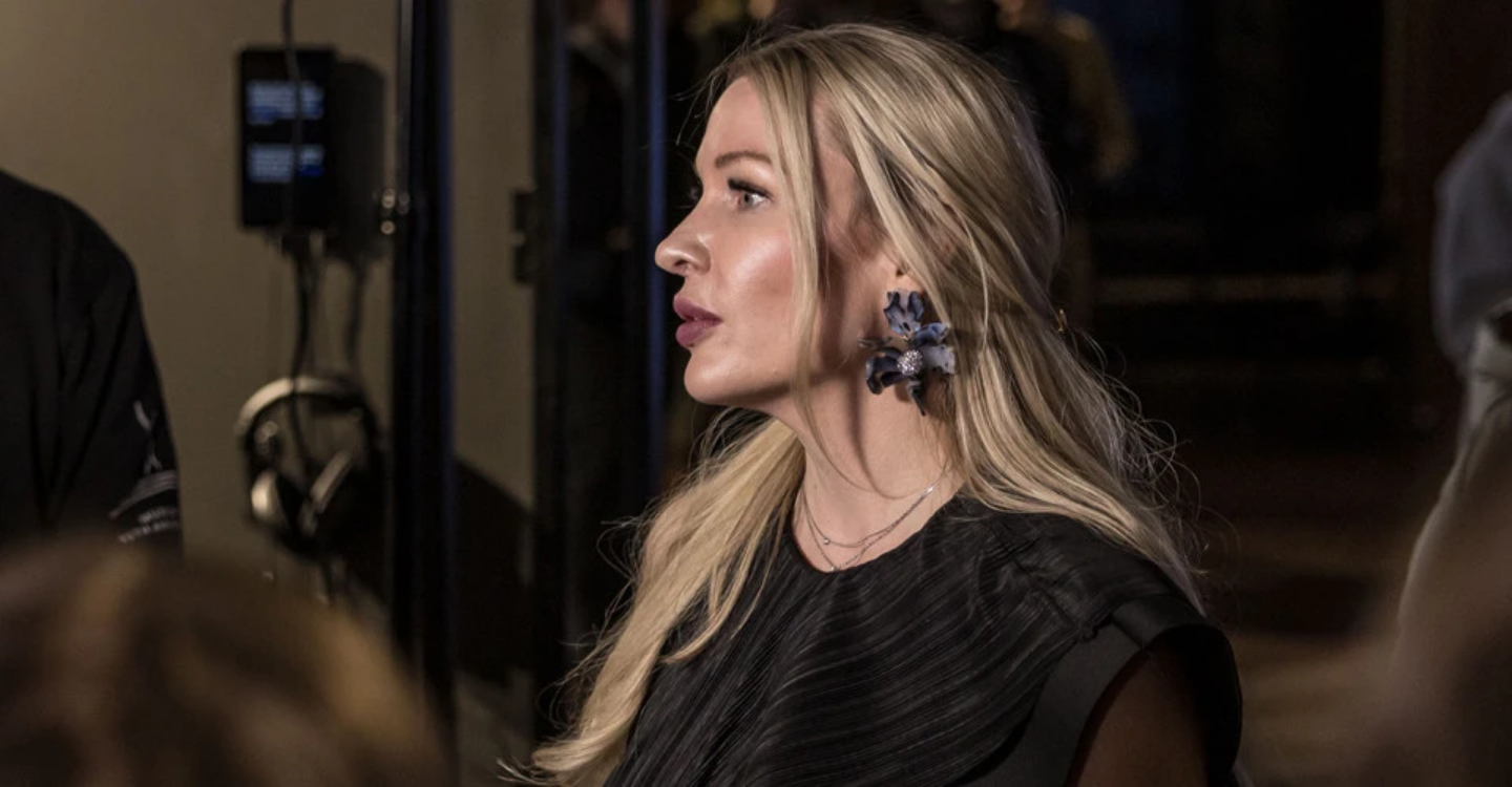 До миру ми маємо дійти через силу, - донька Кіта Келлога