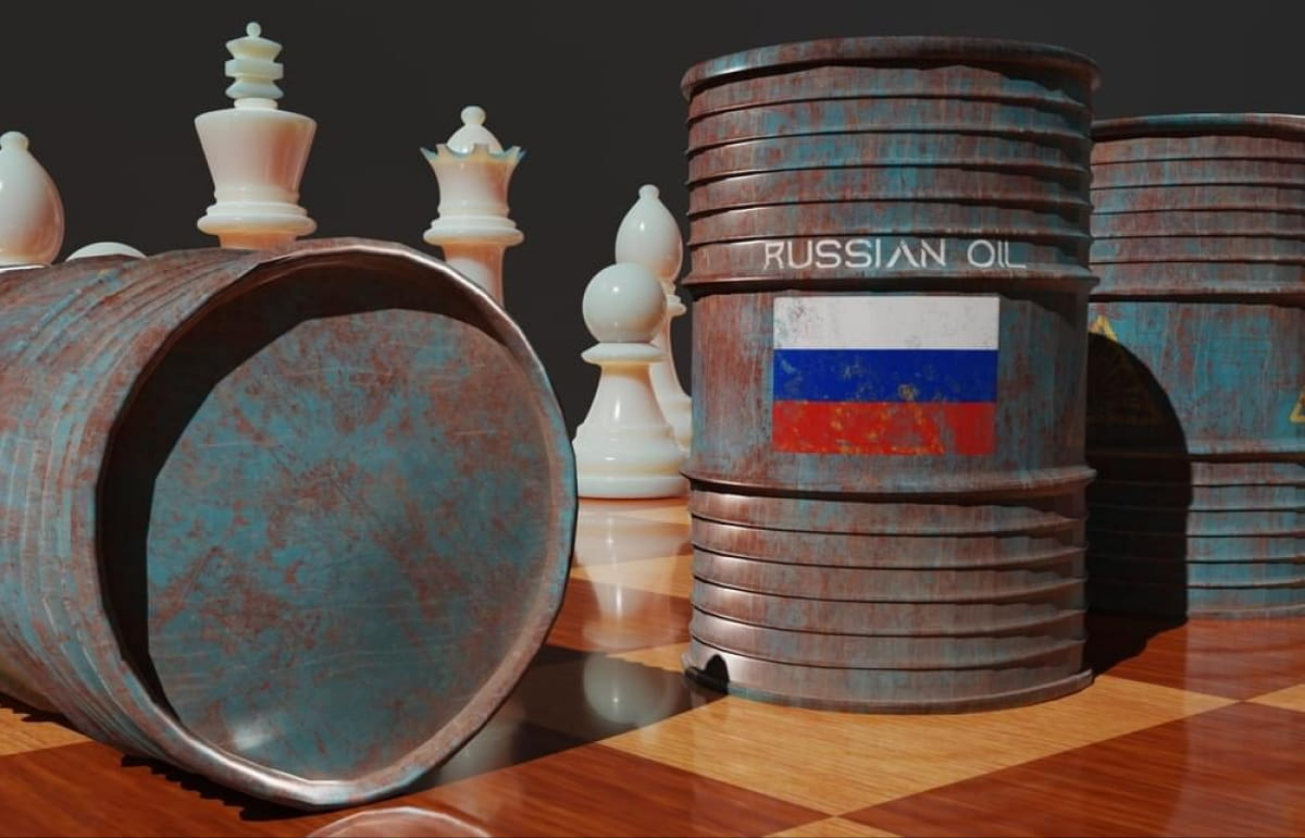 Трейдери, що продають російську нафту, почали здавати конкурентів під санкції – Bloomberg