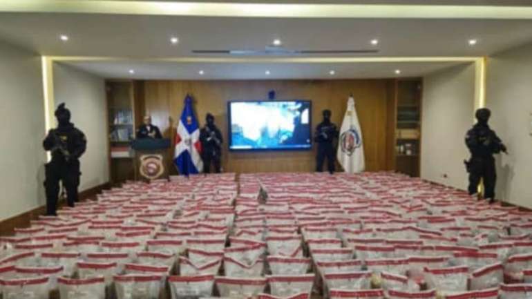 Антинаркотична операція у Словаччині: затримано понад 20 людей, серед яких – українці