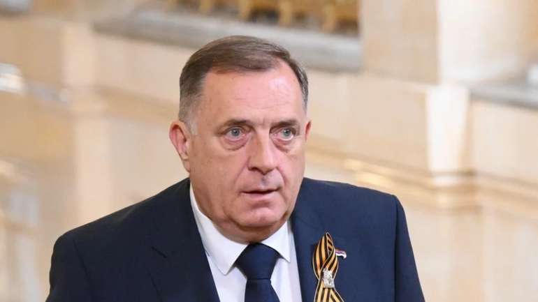 Вашингтон скасував санкції проти Додіка