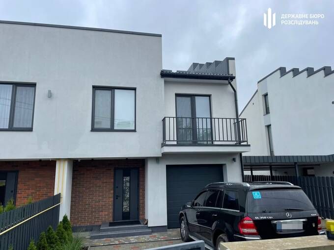 ДБР затримало заступника начальника Львівського ТЦК Драпінського_1