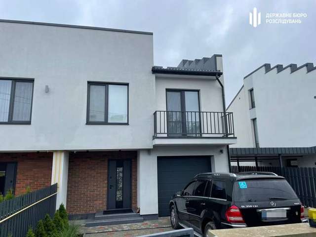 ДБР затримало заступника начальника Львівського ТЦК Драпінського_1