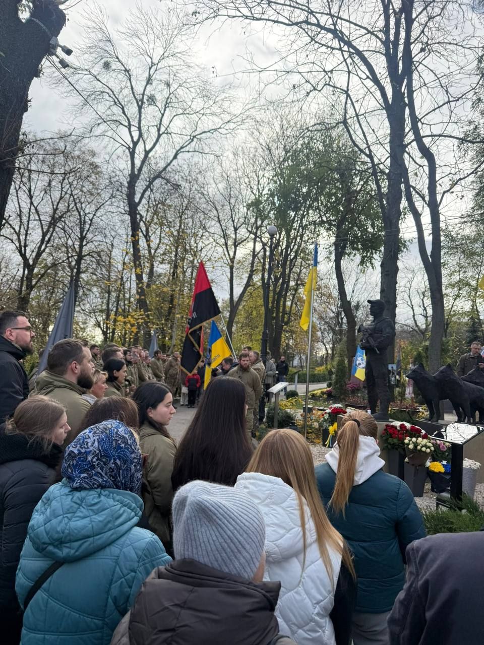 Навіки 27: день народження незламного друга «Да Вінчі»_15