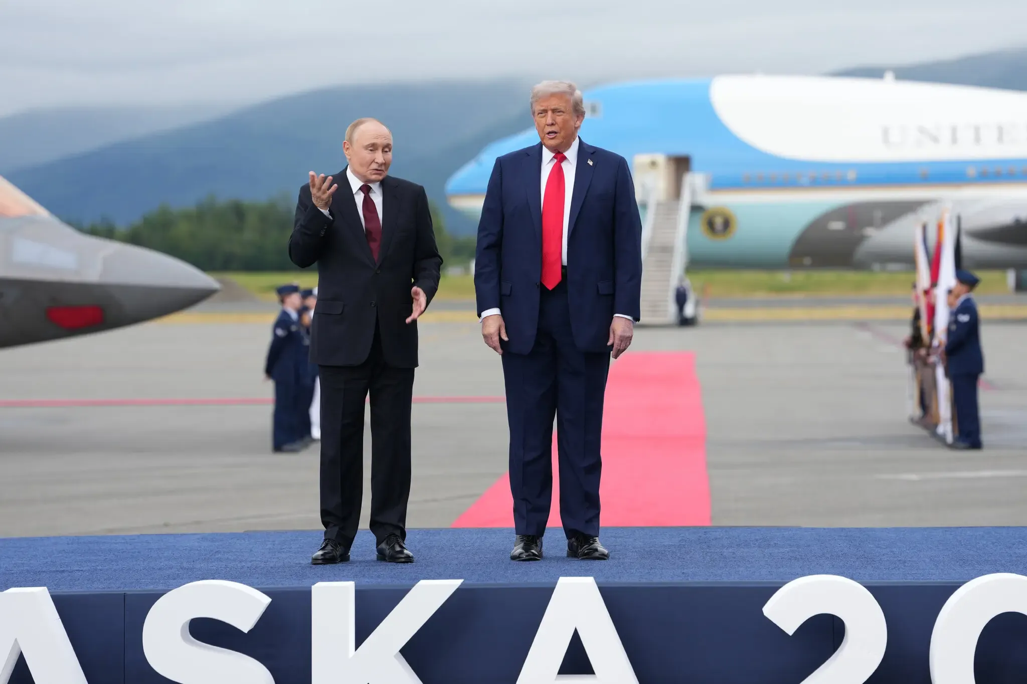 Навіщо путін погрожує США ядерною зброєю: версія The New York Times