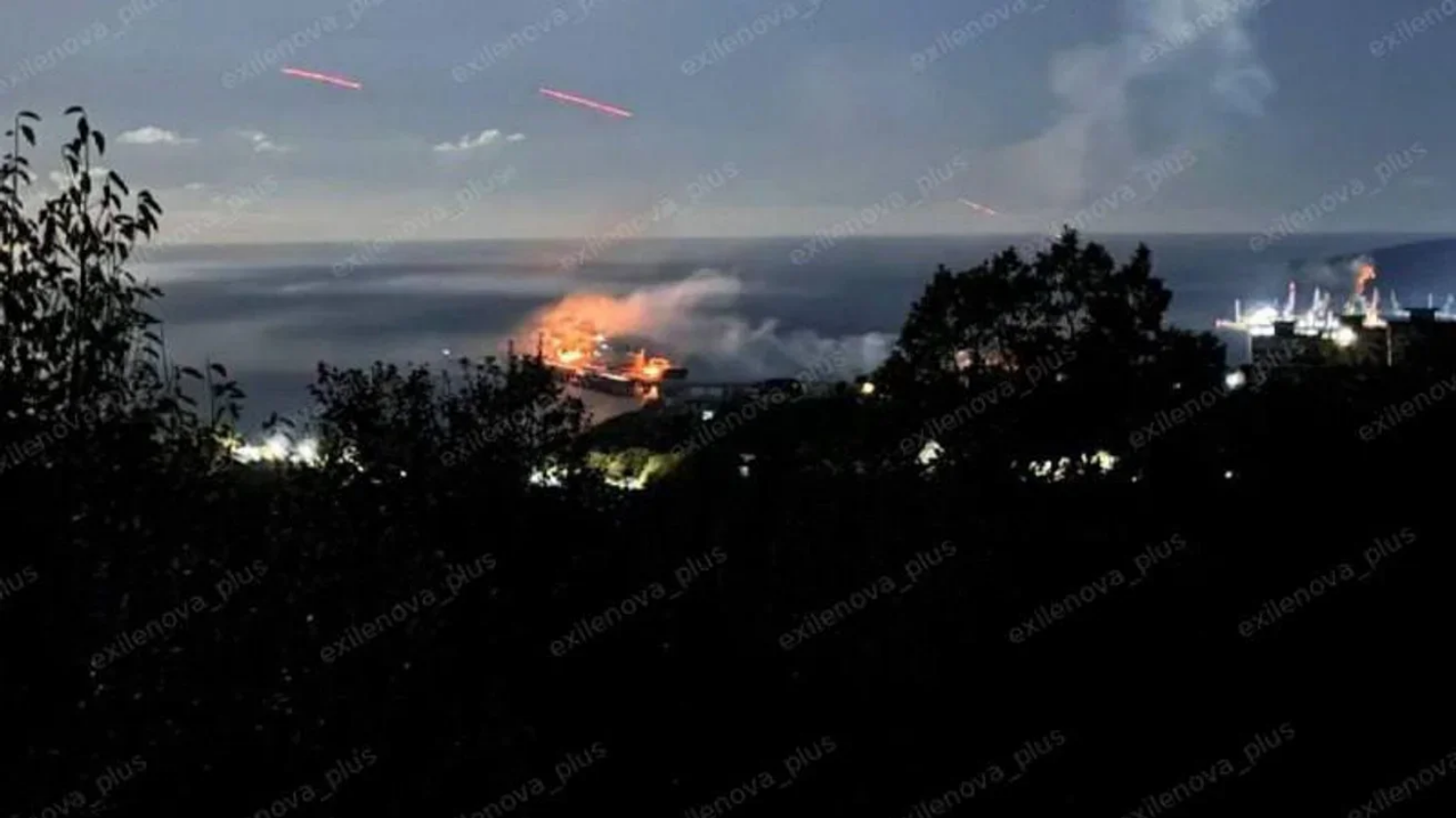 По танкеру та портовому терміналу в Туапсе вдарила СБУ