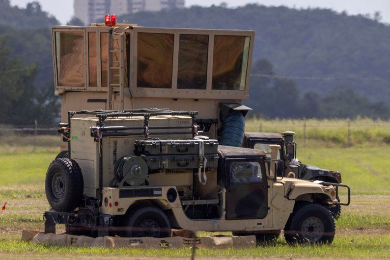 США відновлюють закинуту військову базу біля Венесуели — Reuters_3