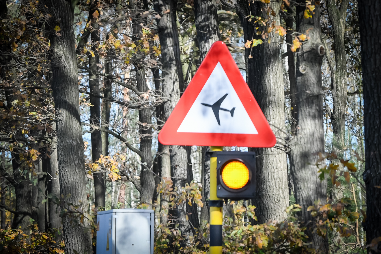 Збройні сили Бельгії отримали наказ збивати невідомі дрони над військовими базами