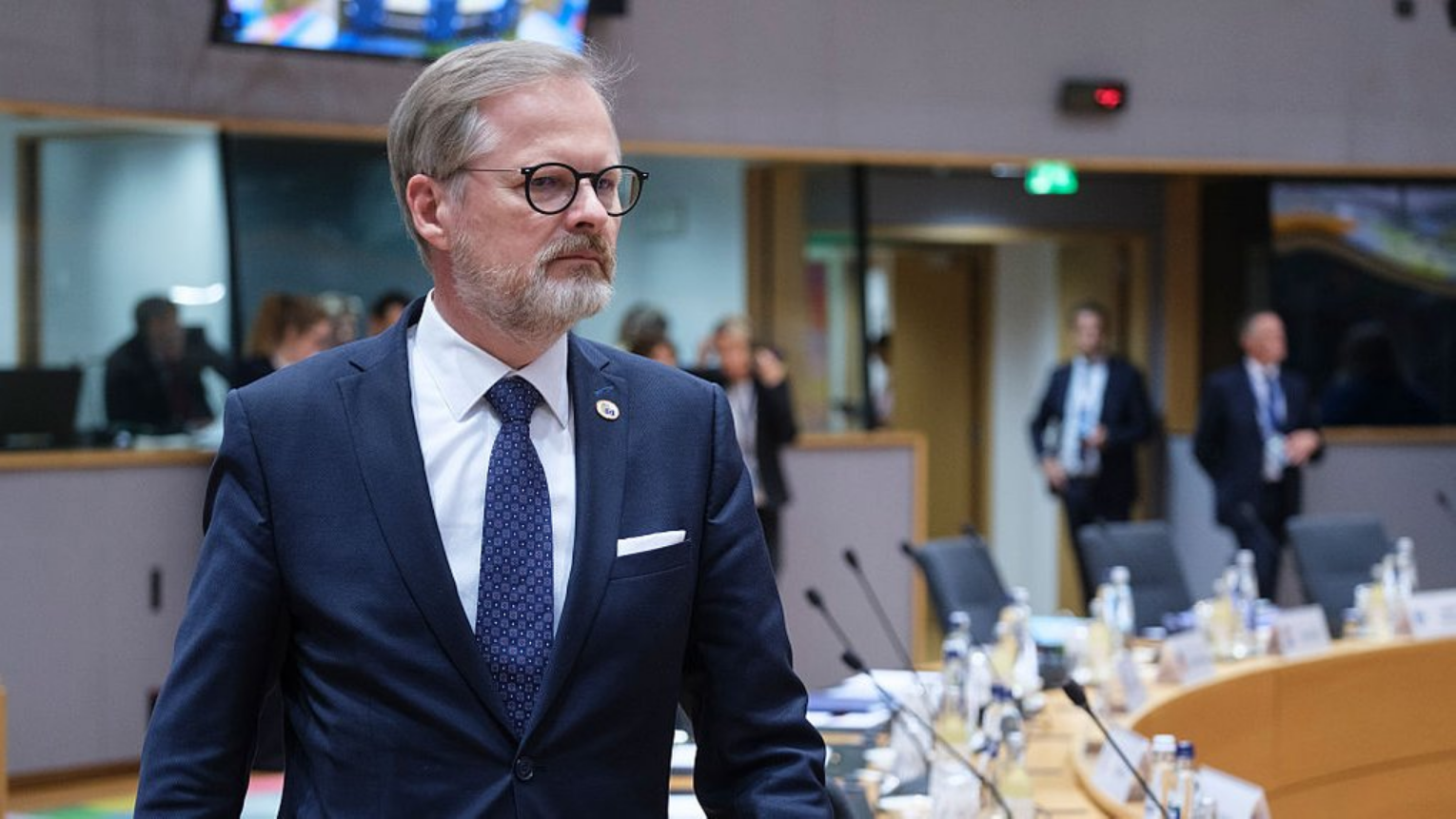 Уряд Чехії йде у відставку