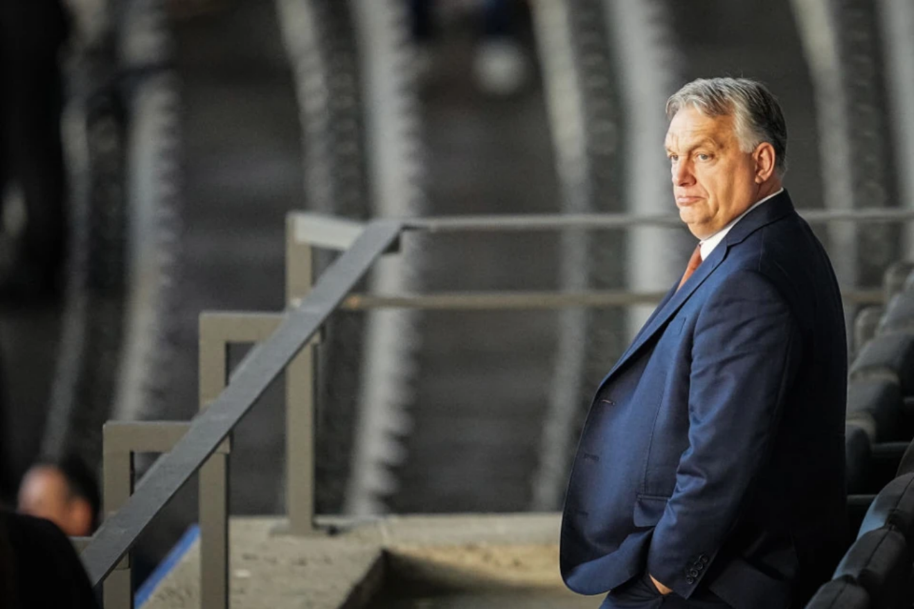 Орбан хоче спробувати скасувати вибори, - голова угорської громади Києва