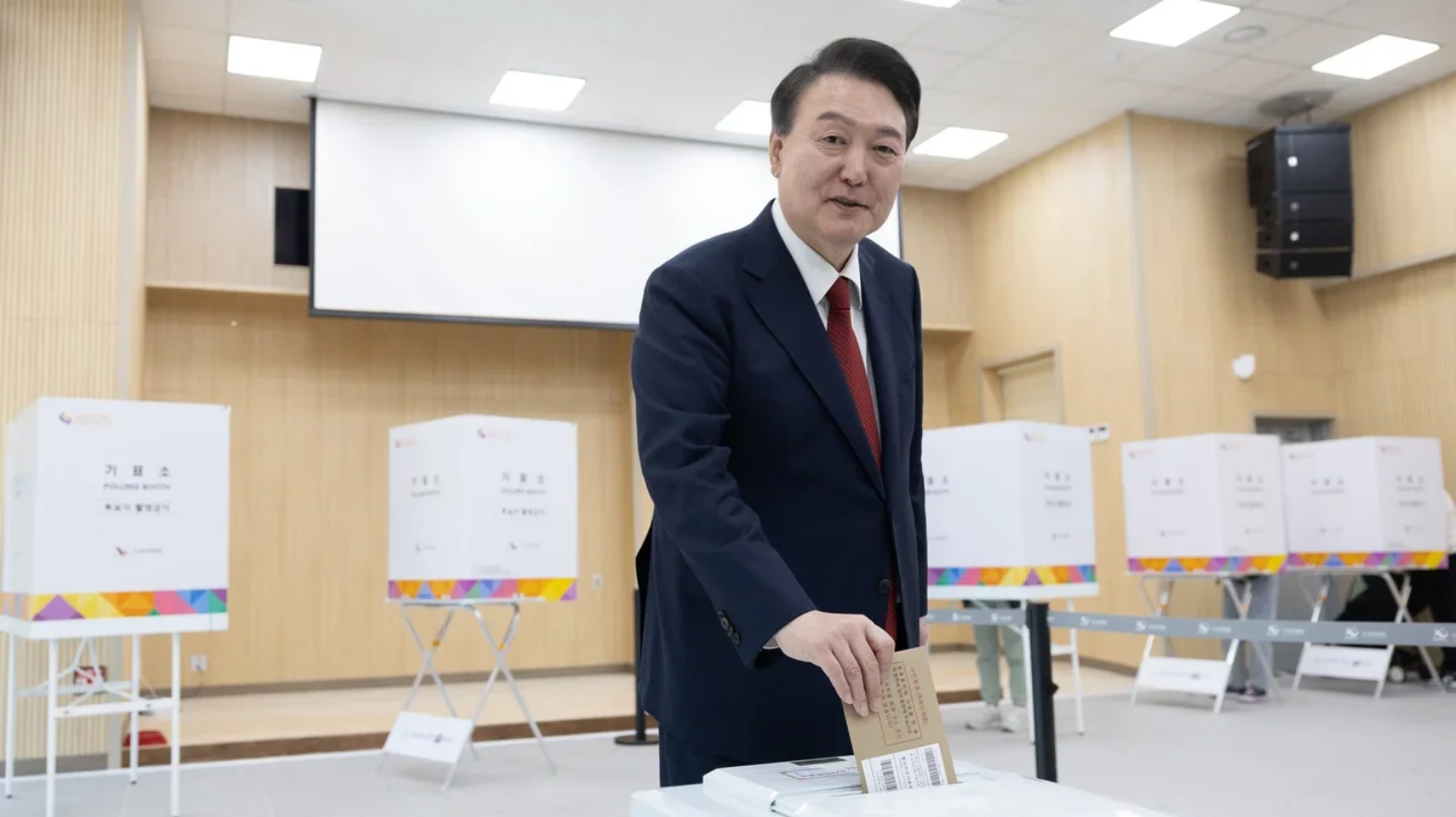 Колишньому президентові Південної Кореї висунули нові звинувачення