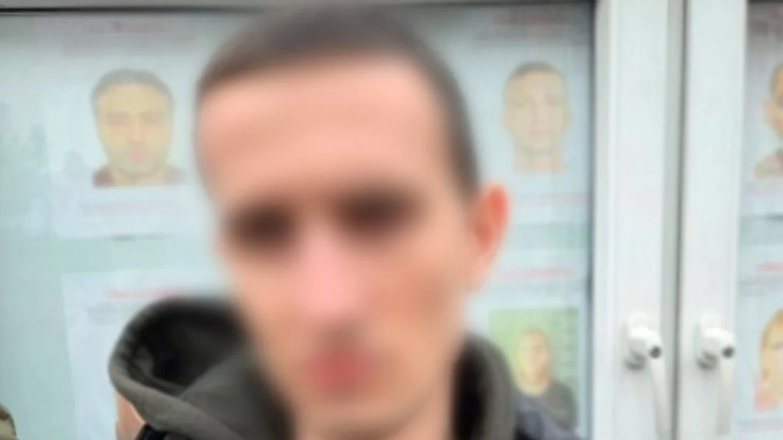 У Києві чоловік знайшов 11-річну дівчинку в застосунку для знайомств і зґвалтував її