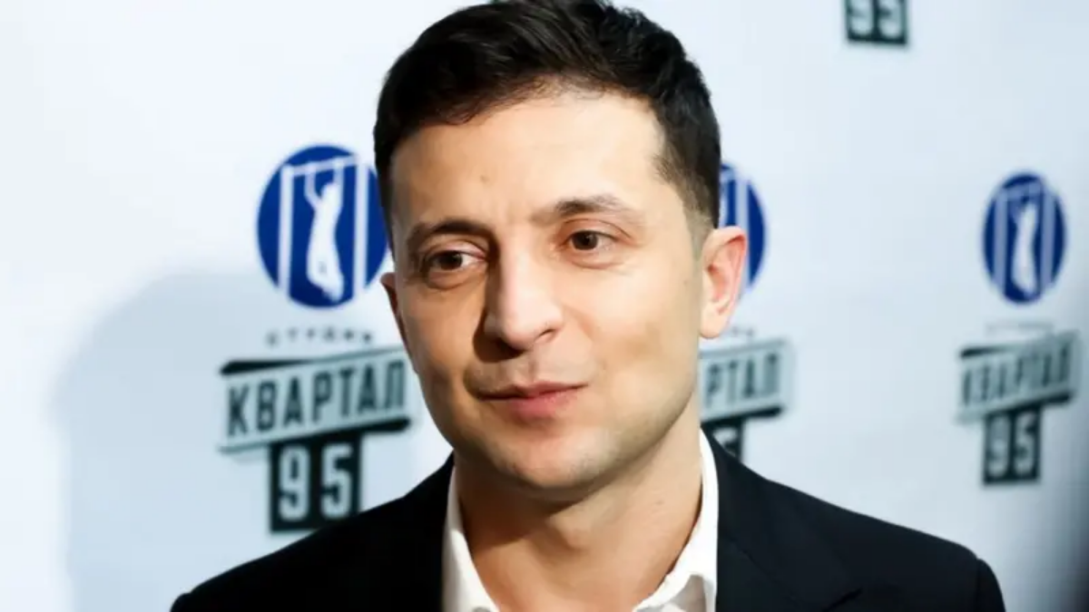 Шкурник Зелемський рятує свою шкуру