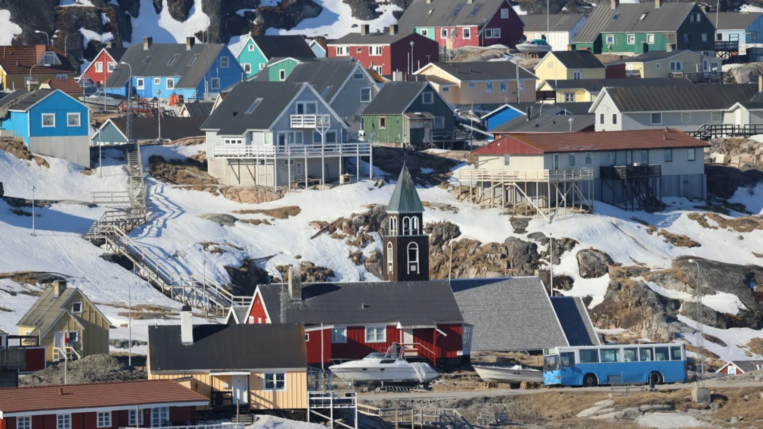 Гренландія ускладнила для іноземців купівлю нерухомості