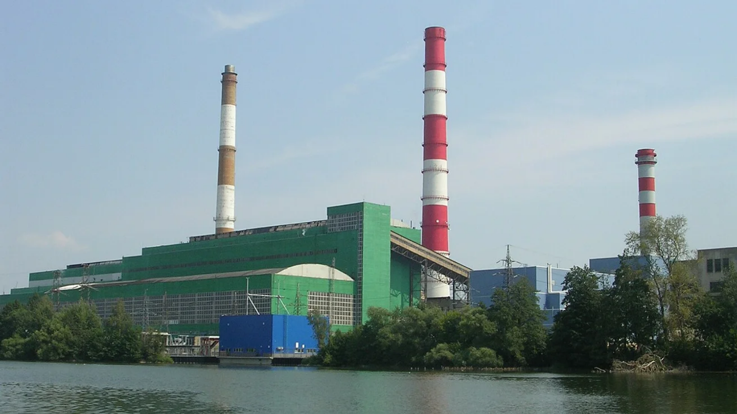 Під Москвою дрони пошкодили одну з найстаріших електростанцій росії