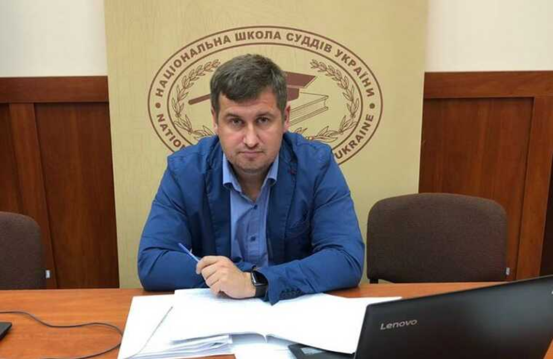 Денис Донцов