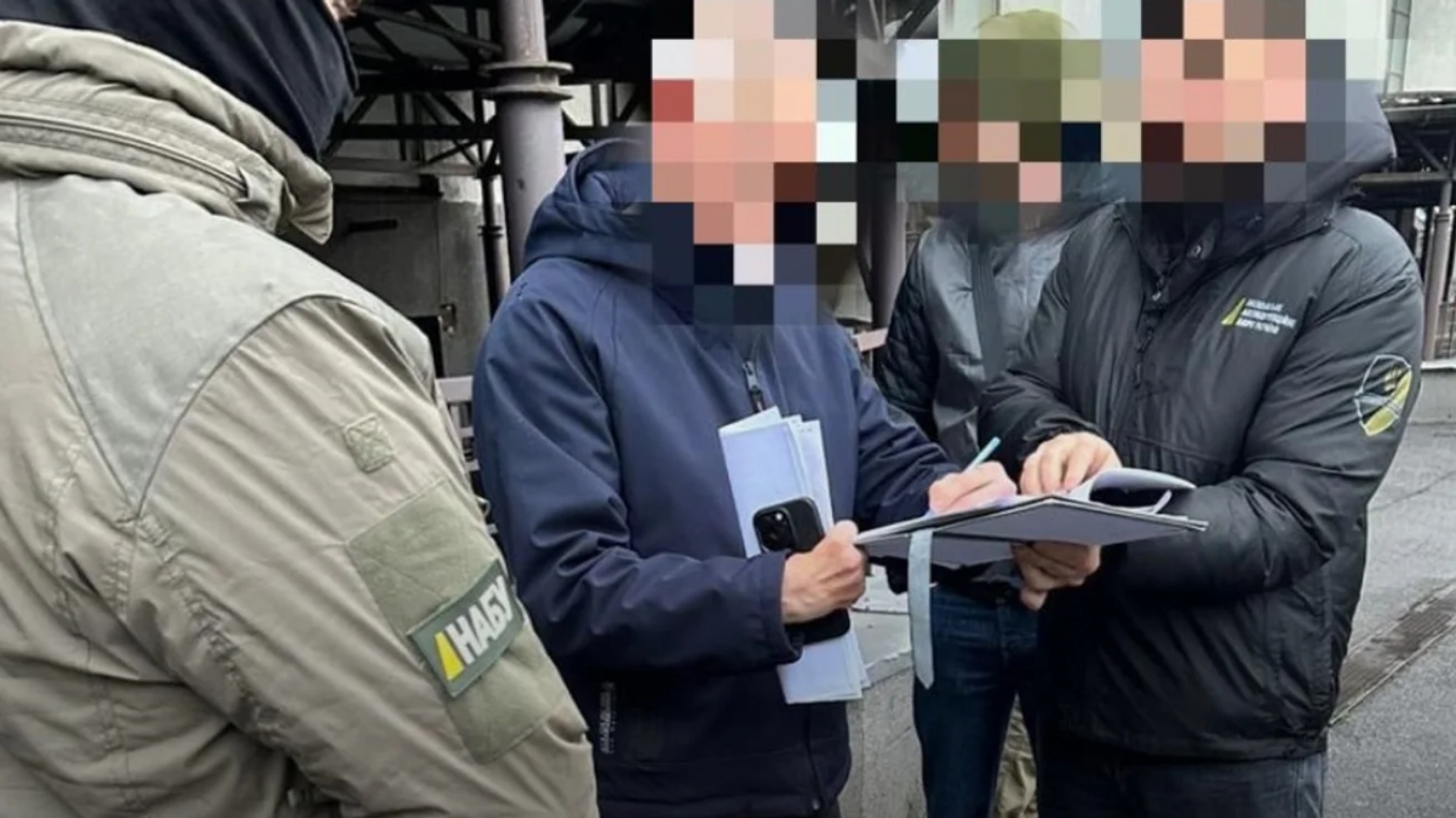 На Донеччині чиновники розікрали 140 млн грн — НАБУ