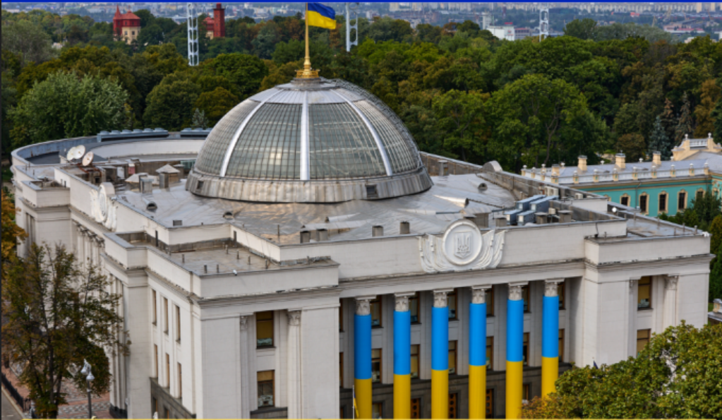 Чи варто депутатам давати по Є- балу?