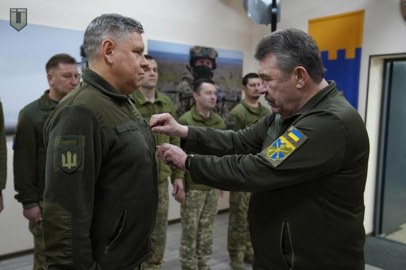 Або ми, або нас. Третього не дано_1