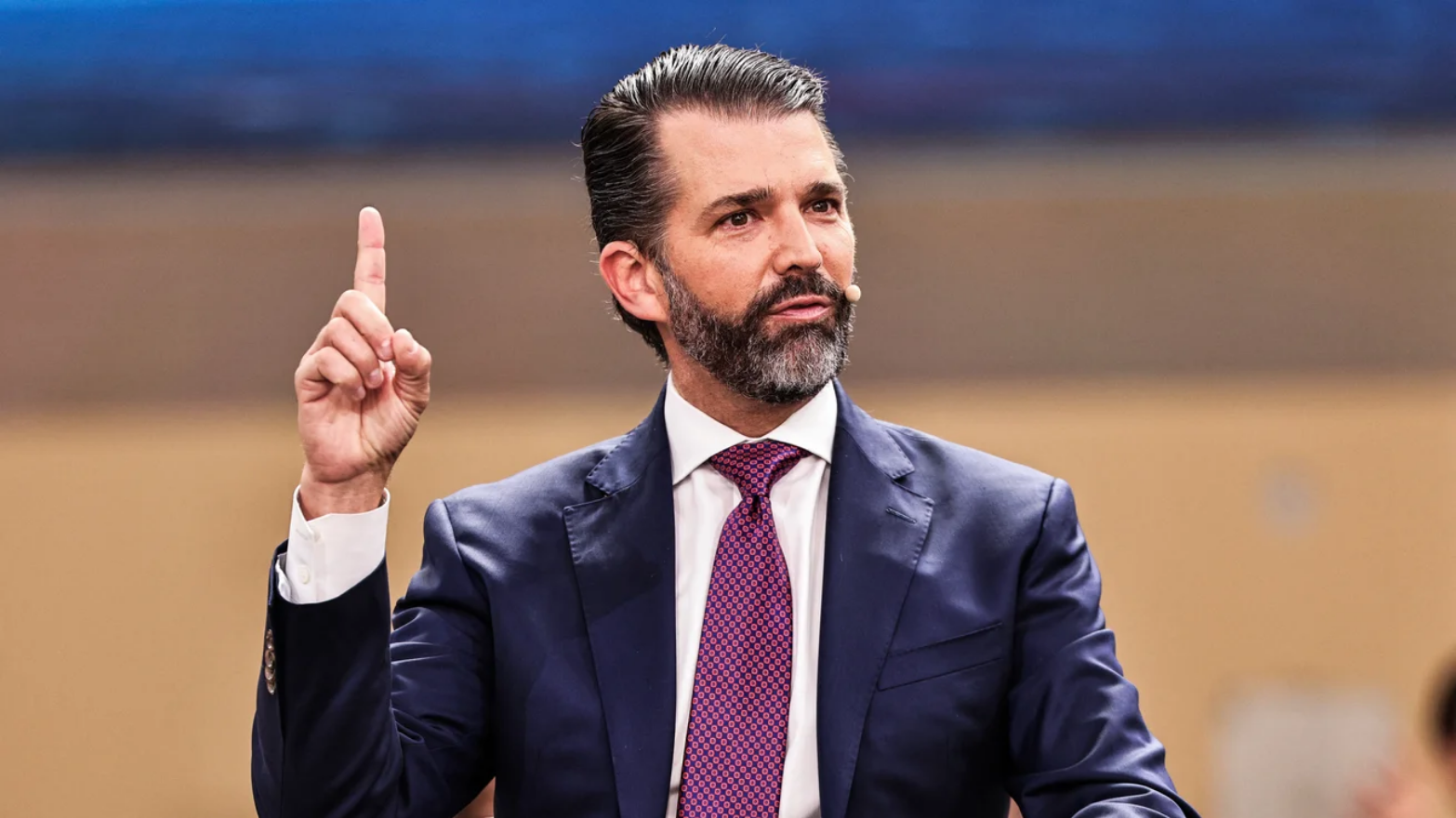 Син Трампа обурився через те, що з України «втекли багатії»