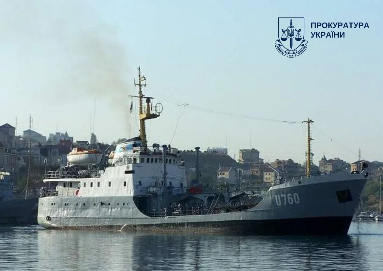 Експосадовець Міноборони організував схему продажу списаних військових кораблів