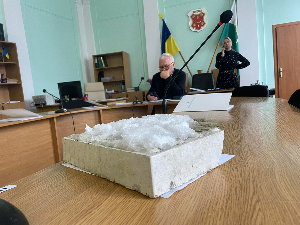 Криваві бариги з Полтавської міської ради збагачуються на війні